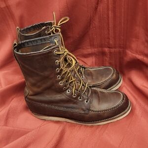 Red Wing 8830 Classic Moc Toe Work Boots Men's
